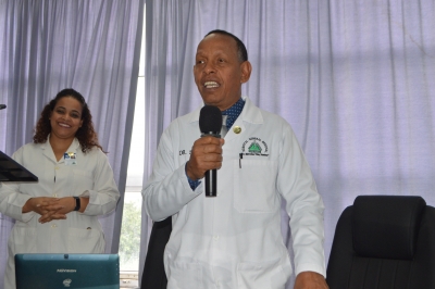Hospital Marcelino Vélez Santana realiza ciclo de conferencias sobre Soporte Nutricional
