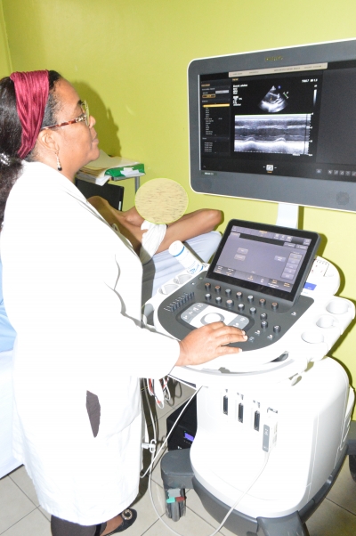 Instalan Ecocardiograma de última generación en hospital Marcelino Velez Santana