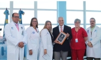 Rinden homenaje al Dr. Rodríguez Melo, primer director médico y fundador de la unidad de hemodiálisis del hospital Marcelino Vélez
