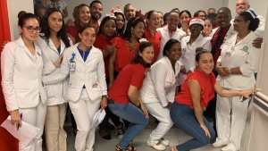 Hospital Marcelino V&eacute;lez Santana alegra ambiente de usuarios durante aguinaldo navide&ntilde;o