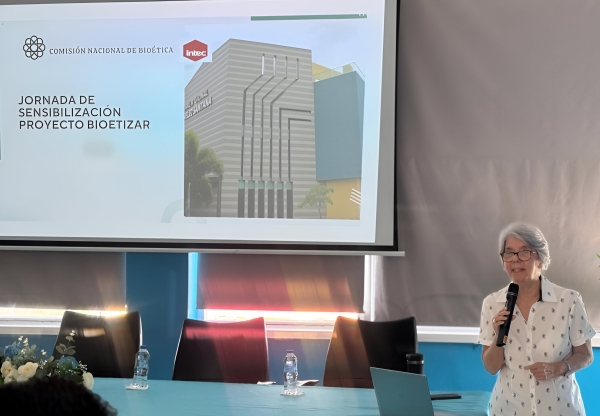 Hospital Dr. Marcelino Vélez realiza jornadas de biotización para todo su personal.