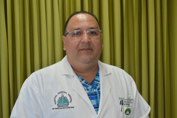 Dr. Leonardo Padilla
